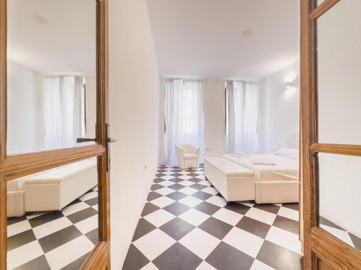 Domus Sant'Elena 2 Apartamento Roma Exterior foto